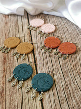 Load image into Gallery viewer, Sun and moon disc